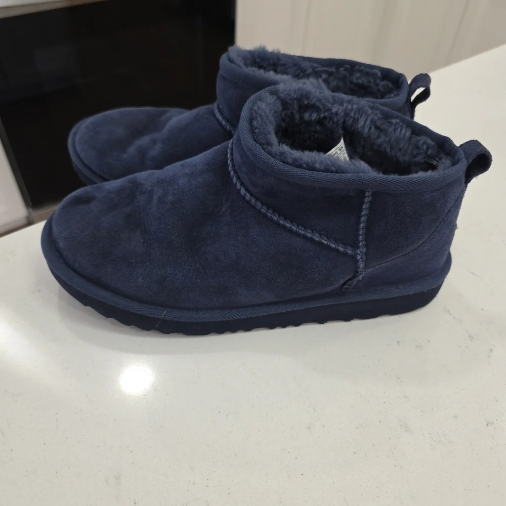 UGG Classic Ultra Mini Big Kids Suede Upper 1130750K Desert Blue EU37 Size 5